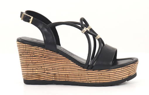 Marco tozzi 2024 platform sandals