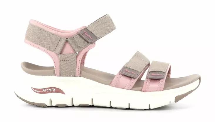 Sketchers pink sandals online