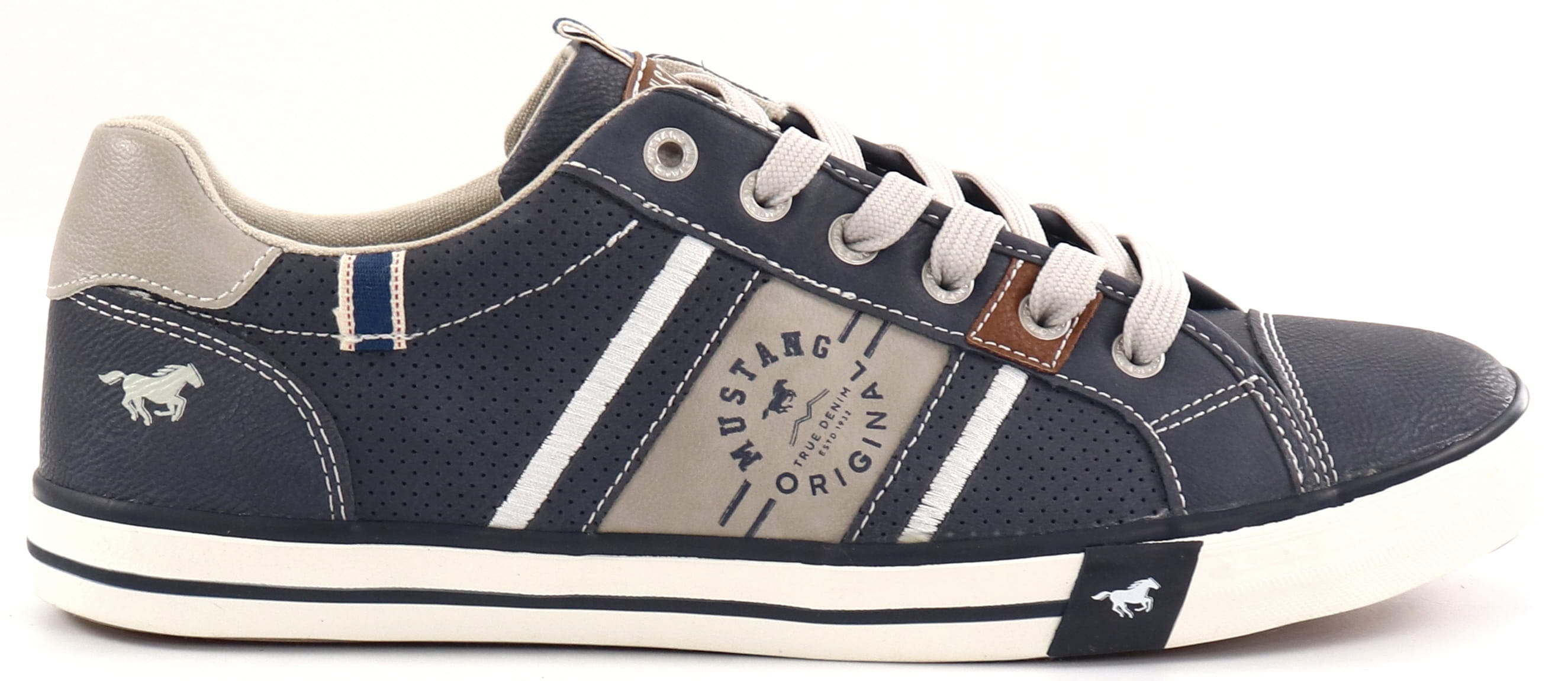 Mustang Sneakers 4072 317 800 dark blue Stilettoshop.eu webstore