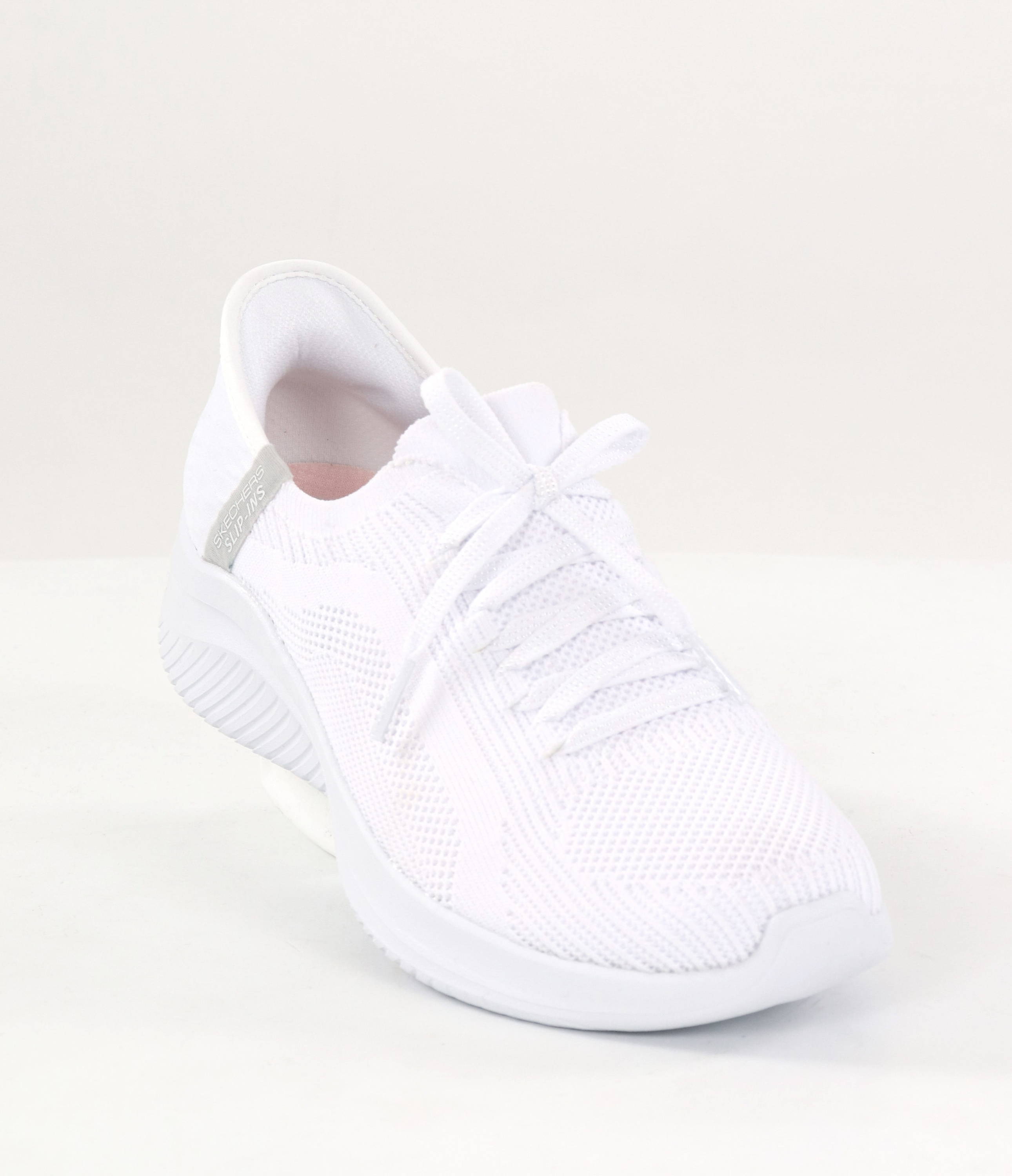 Skechers salutations white online